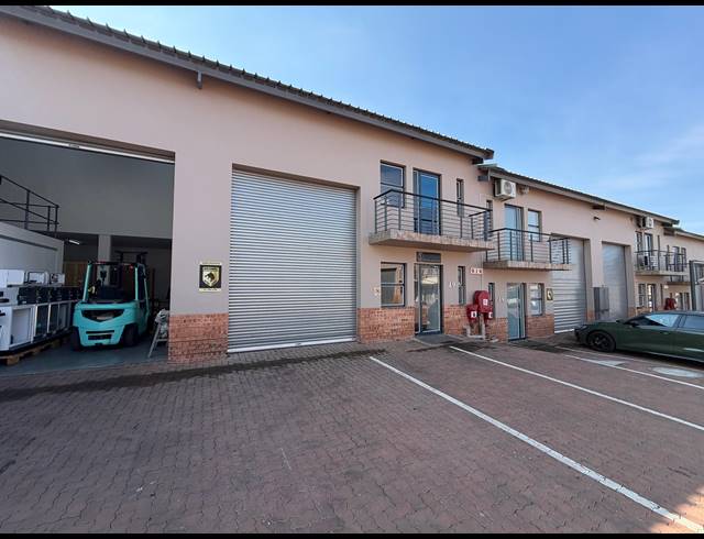 146M² WAREHOUSE FOR SALE IN BARBEQUE DOWNS